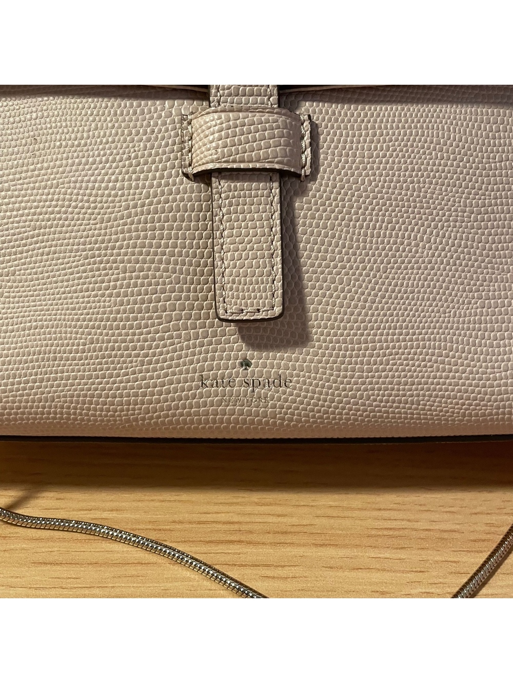 Kate Spade Beige Textured Leather Crossbody Bag - Picture 4 of 9